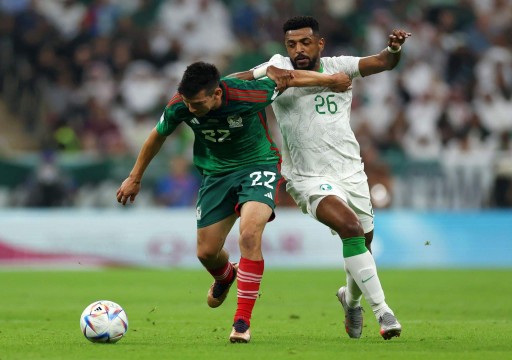 السعودية والمكسيك تغادران المونديال.. والأرجنتين تهزم بولندا وتتأهلان لثمن النهائي