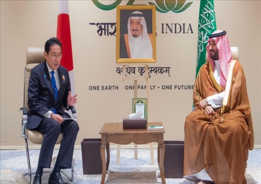 ولي عهد السعودية يبحث مع رئيس وزراء اليابان العلاقات الثنائية