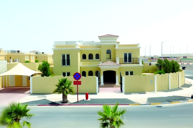 تسليم 553 مسكناً من مساكن الفلاح بأبوظبي