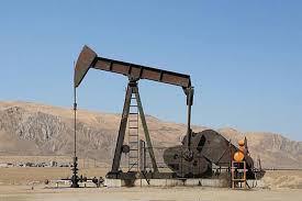أسعار النفط ترتفع مجدداً بعد تصريحات بخفض الانتاج العالمي