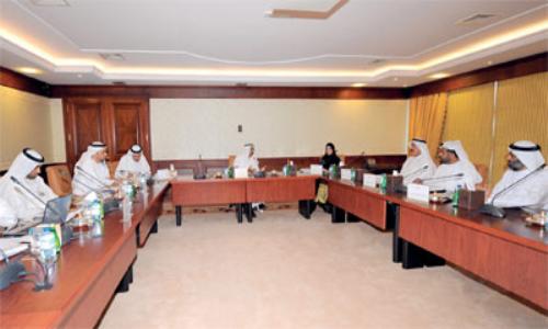 المجلس الوطني يدعو لحماية حقوق الأطفال المهاجرين 