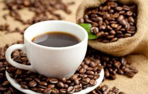 تناول القهوة يقي من مرض الزهايمر