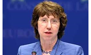 آشتون تزور القاهرة 