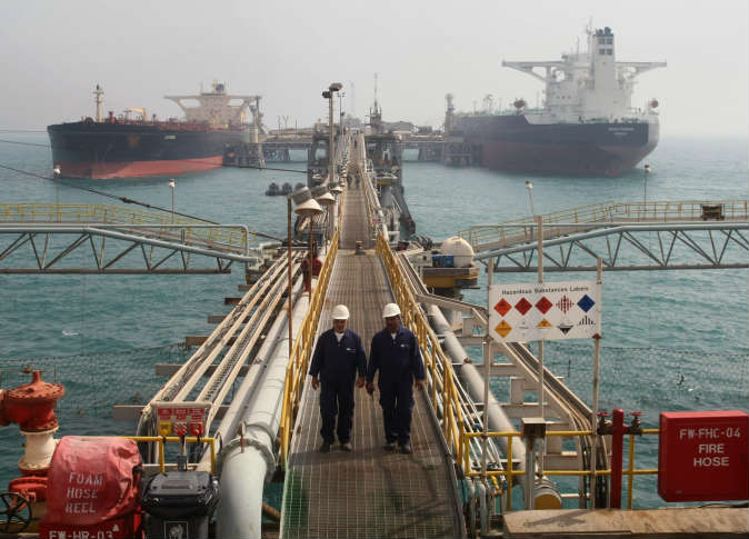 السعودية تزيد انتاجها من النفط الخام