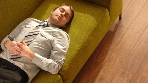 القيلولة تساعد على الإبداع وزيادة الإنتاج