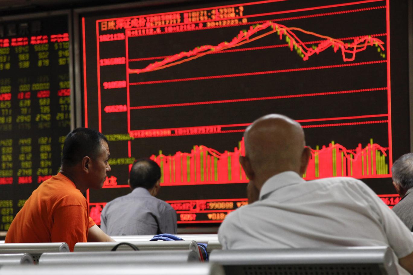 خبراء استثمار يتوقعون أزمة مالية عالمية جديدة خلال 3 سنوات