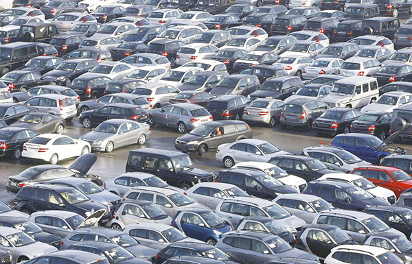 5٪ تراجع أسعار السيارات الجديدة في الدولة